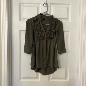 Olive Green 3/4 sleeve top Love Haight brand.